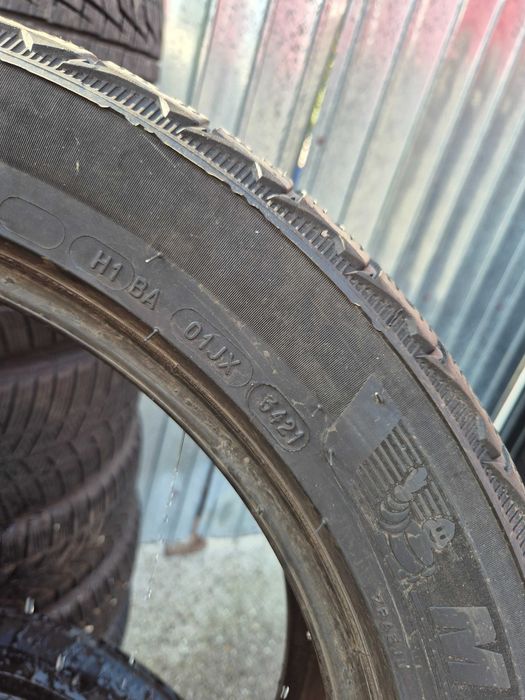 2 Anvelope de IARNA - 255/45/18 - Michelin - Stare F BUNA DOT 2021 !