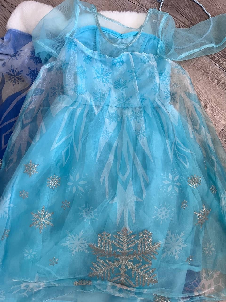 Рокля Елза от H&M (4–6 години)