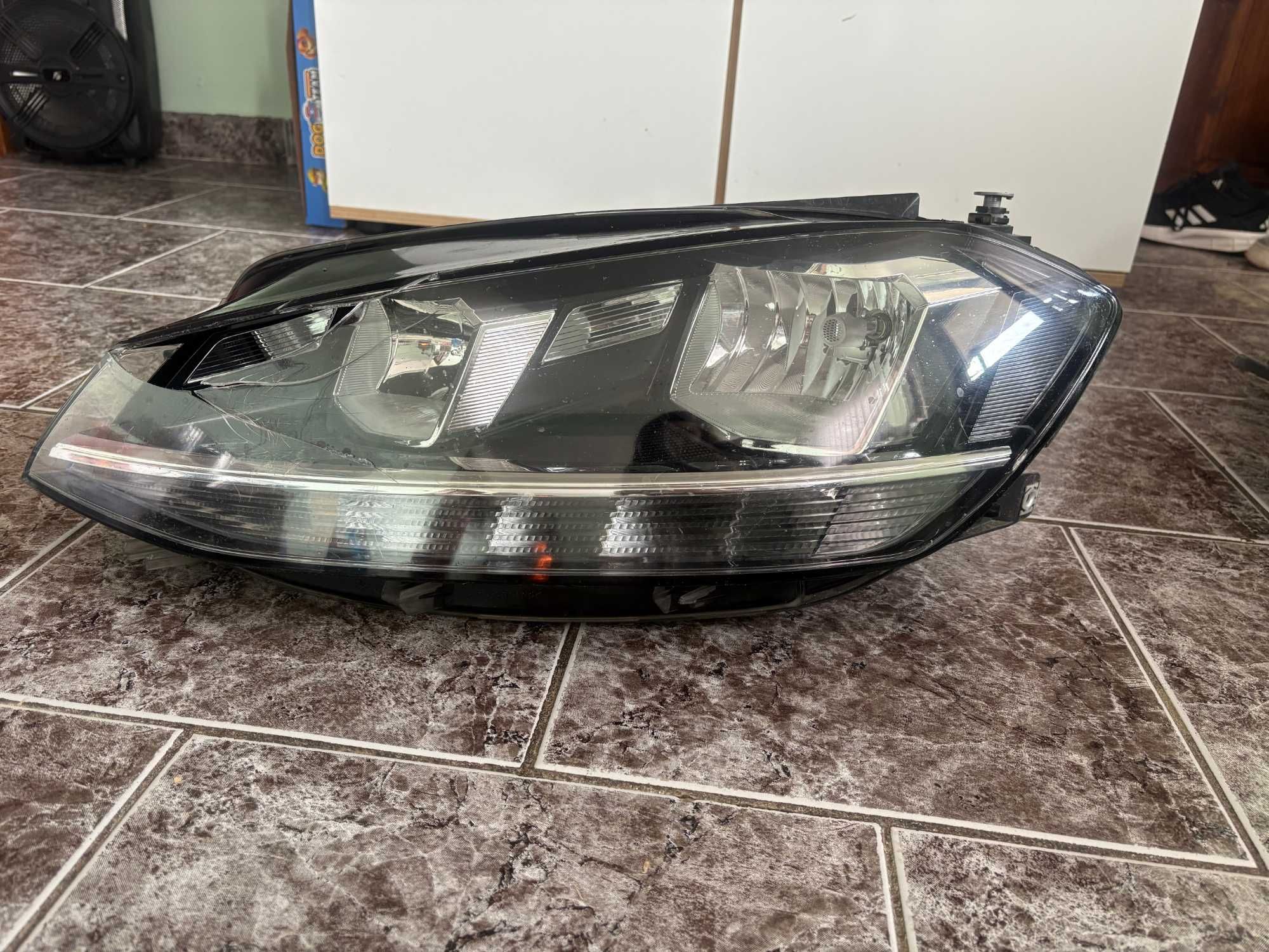 Ляв фар за Голф 7 / VW Golf VII