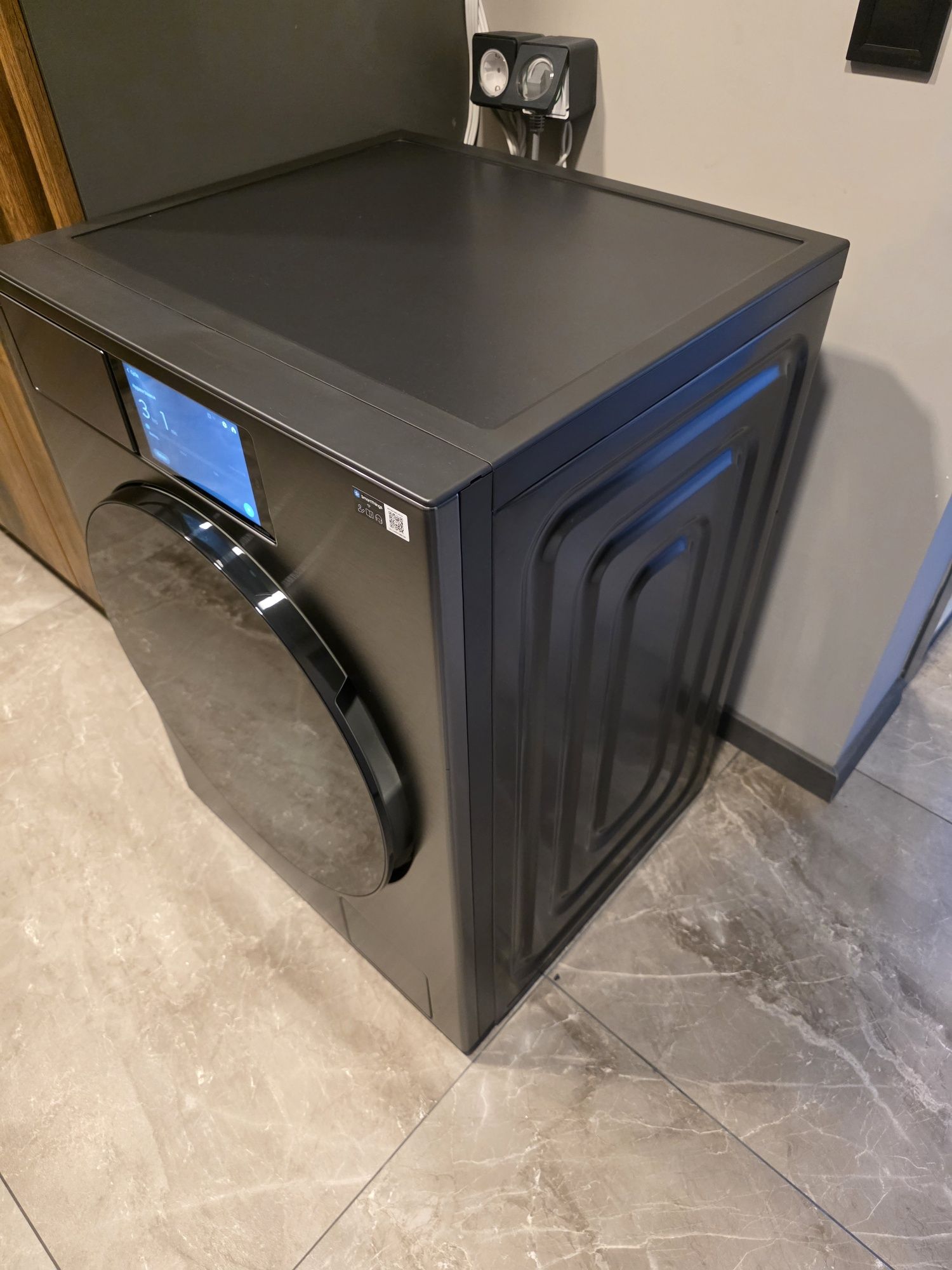 Пералня Samsung Bespoke AI WF90F09C4SU4