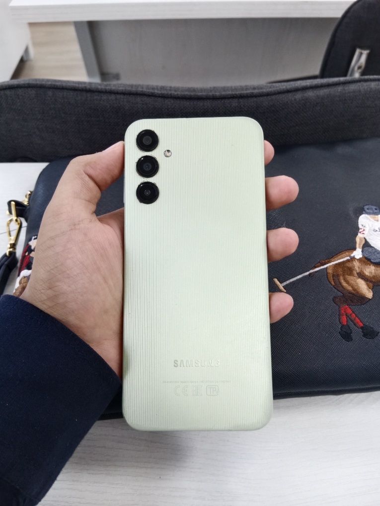 Samsung A14  хорошем состоянии