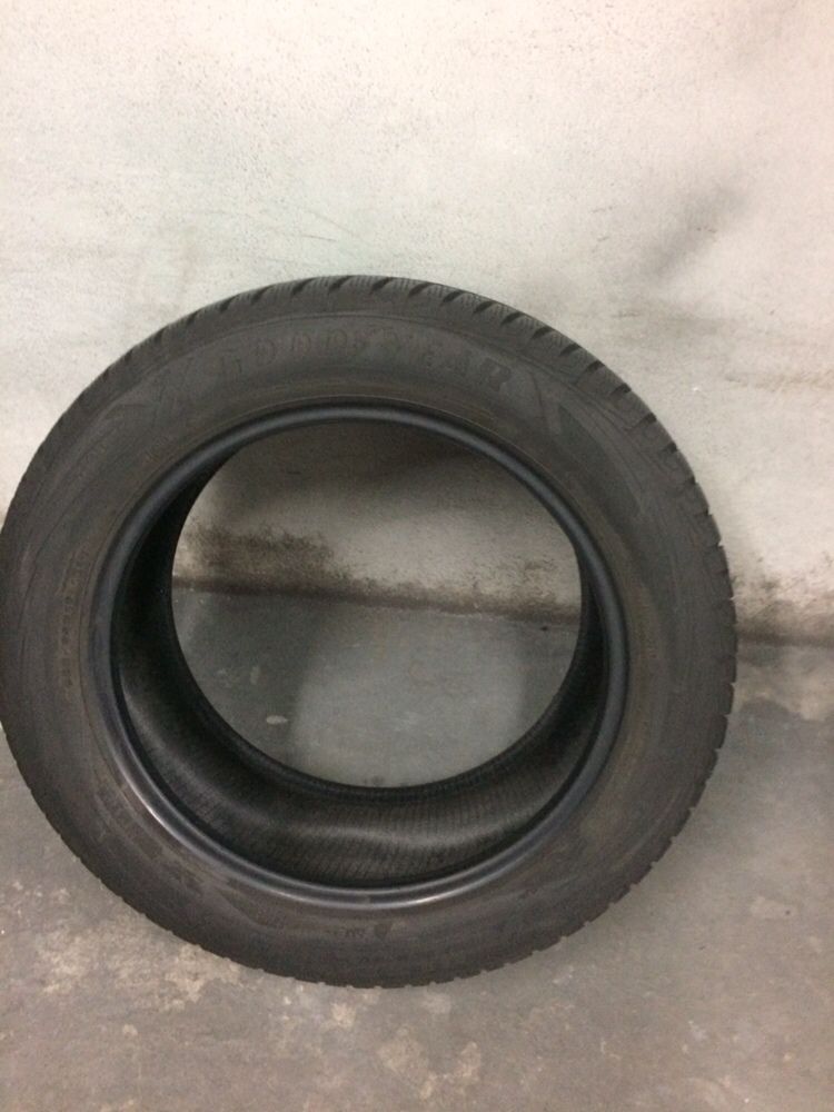 Anvelope iarna goodyear 225/55/17