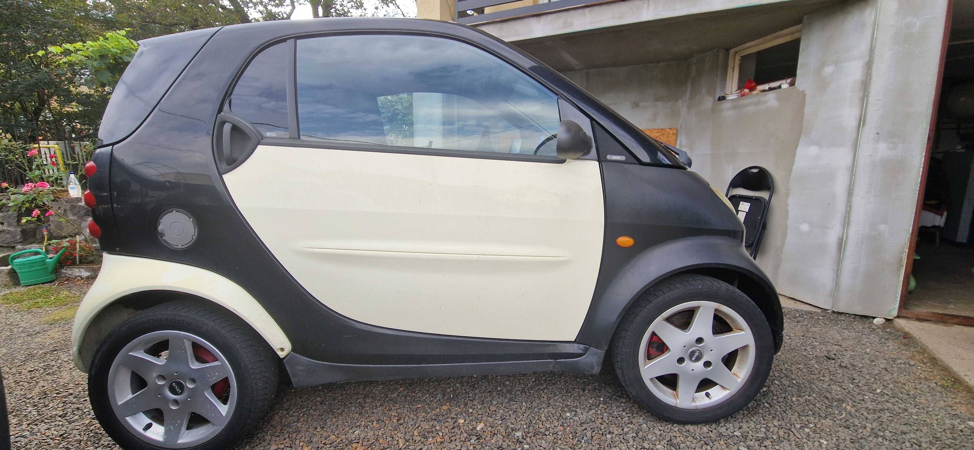 Vând smart fortwo