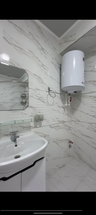 Продаётся ИДЕАЛЬНАЯ квартира в Яшнабад -Nice Village 5/2/12 100м2