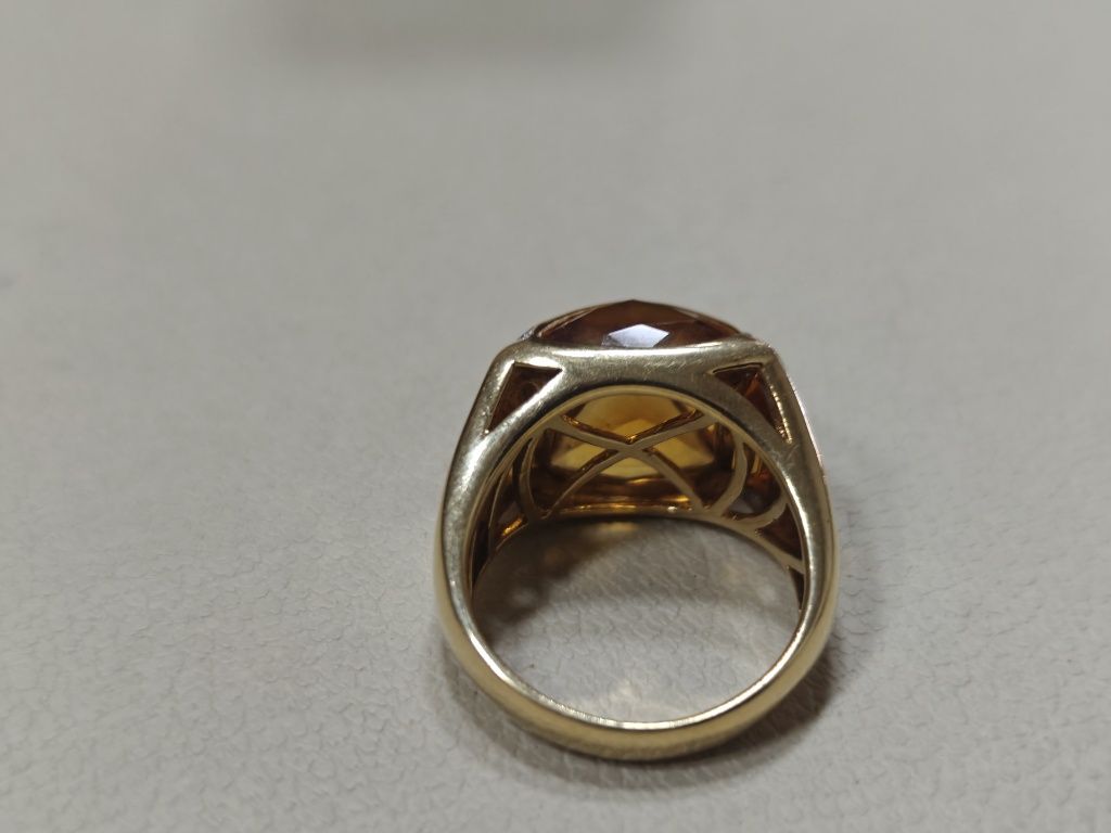 Inel aur 18k 8.78gr cu citrin și diamante (r)