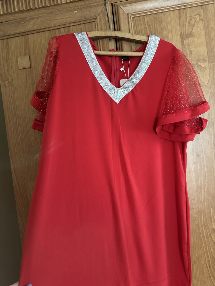 Rochie elegantă rosie