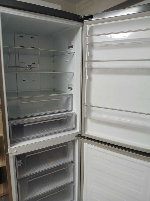 Combina frigorifica full No Frost Hotpoint Ariston