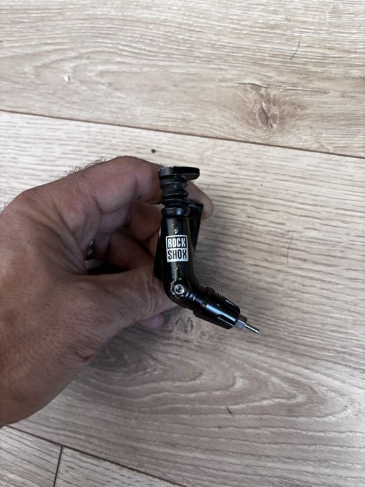 Shifter SHIMANO SLX 11v + remote dropper RockShox Reverb