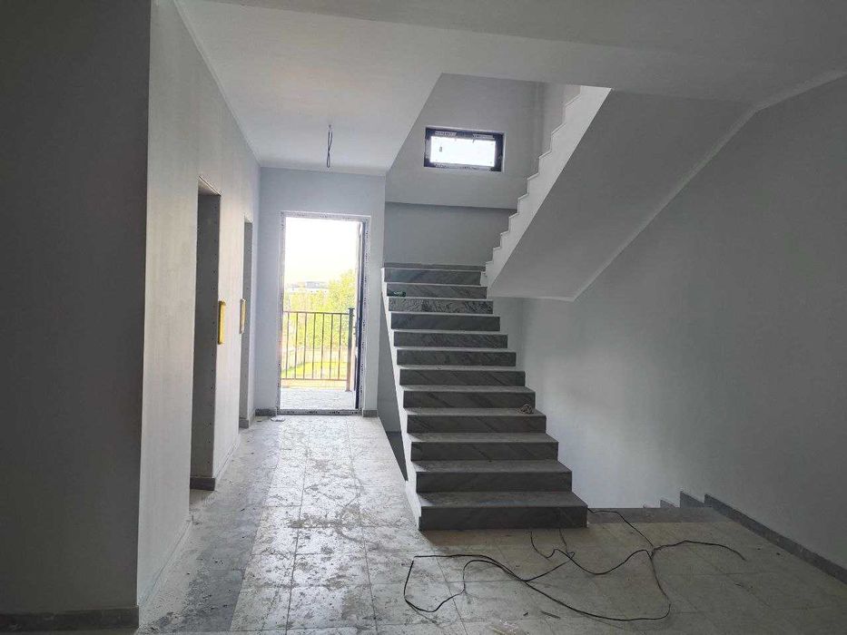 Продаю квартиру в новостройке по переуступке. 77м2 на Юнусабад 17"