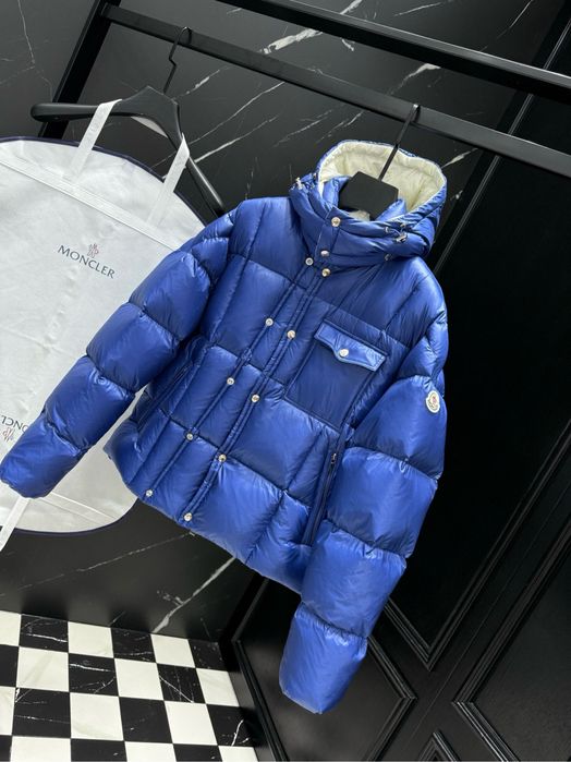 Мъжко яке Moncler
