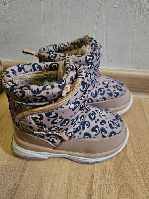 Боти zara и H&M 25-26 размер