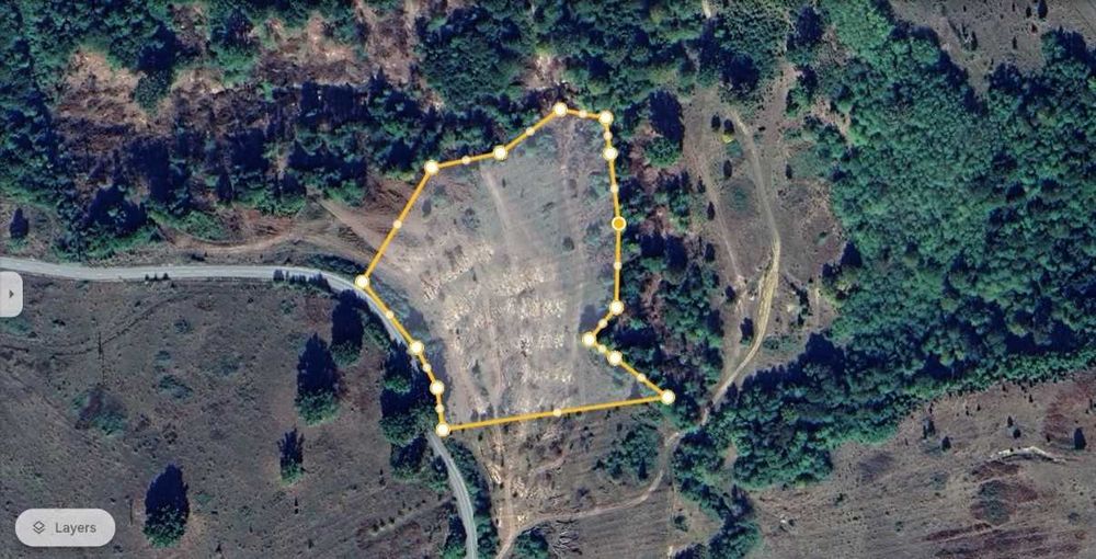 Vând teren lângă Lacul Surduc