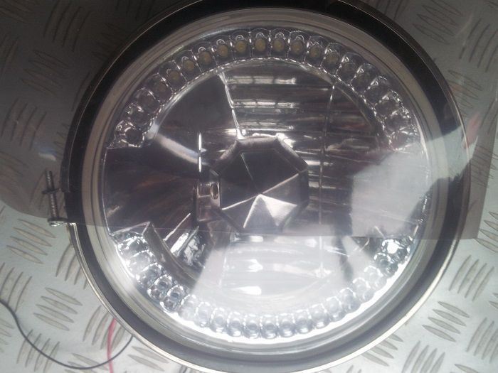 folie de faruri/stopuri de culoare fumuriu deschis