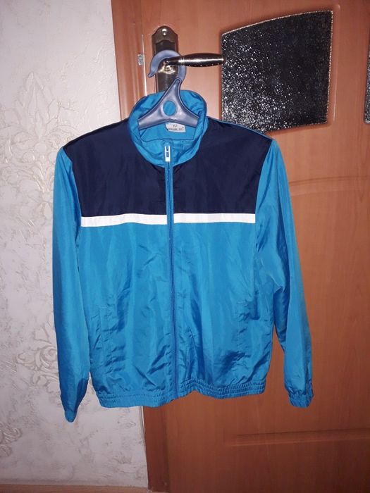 Фирменная олимпийка на мальчика 10-11лет