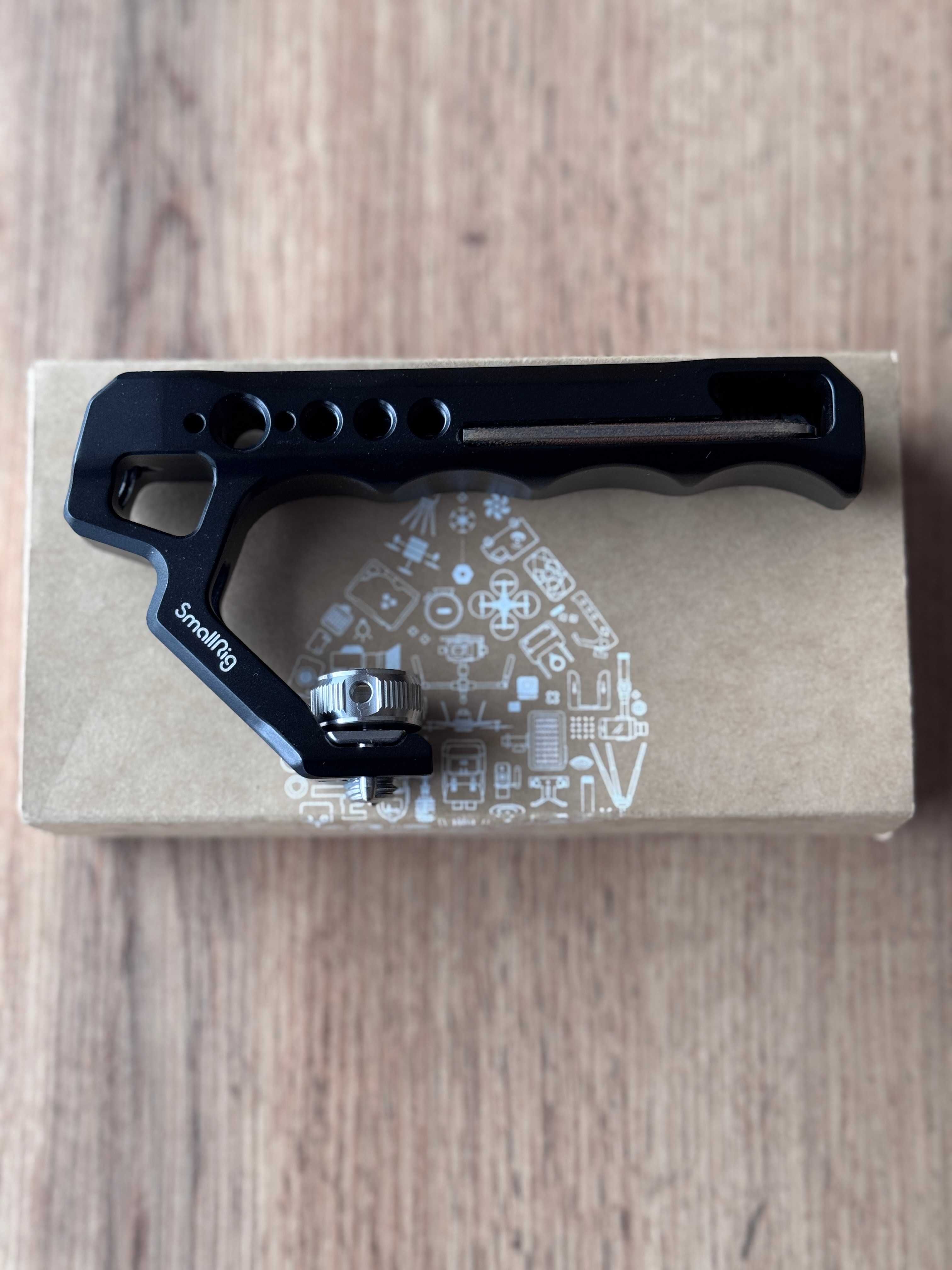 Горна дръжка SmallRig 2165c - с резби с Arri захват