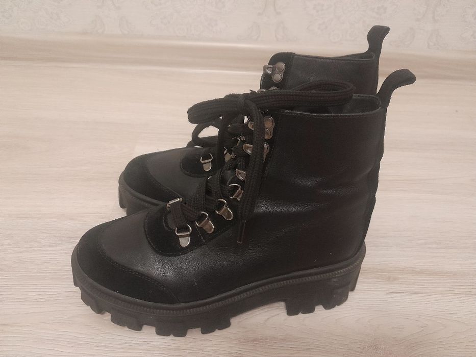 Боти естественна кожа