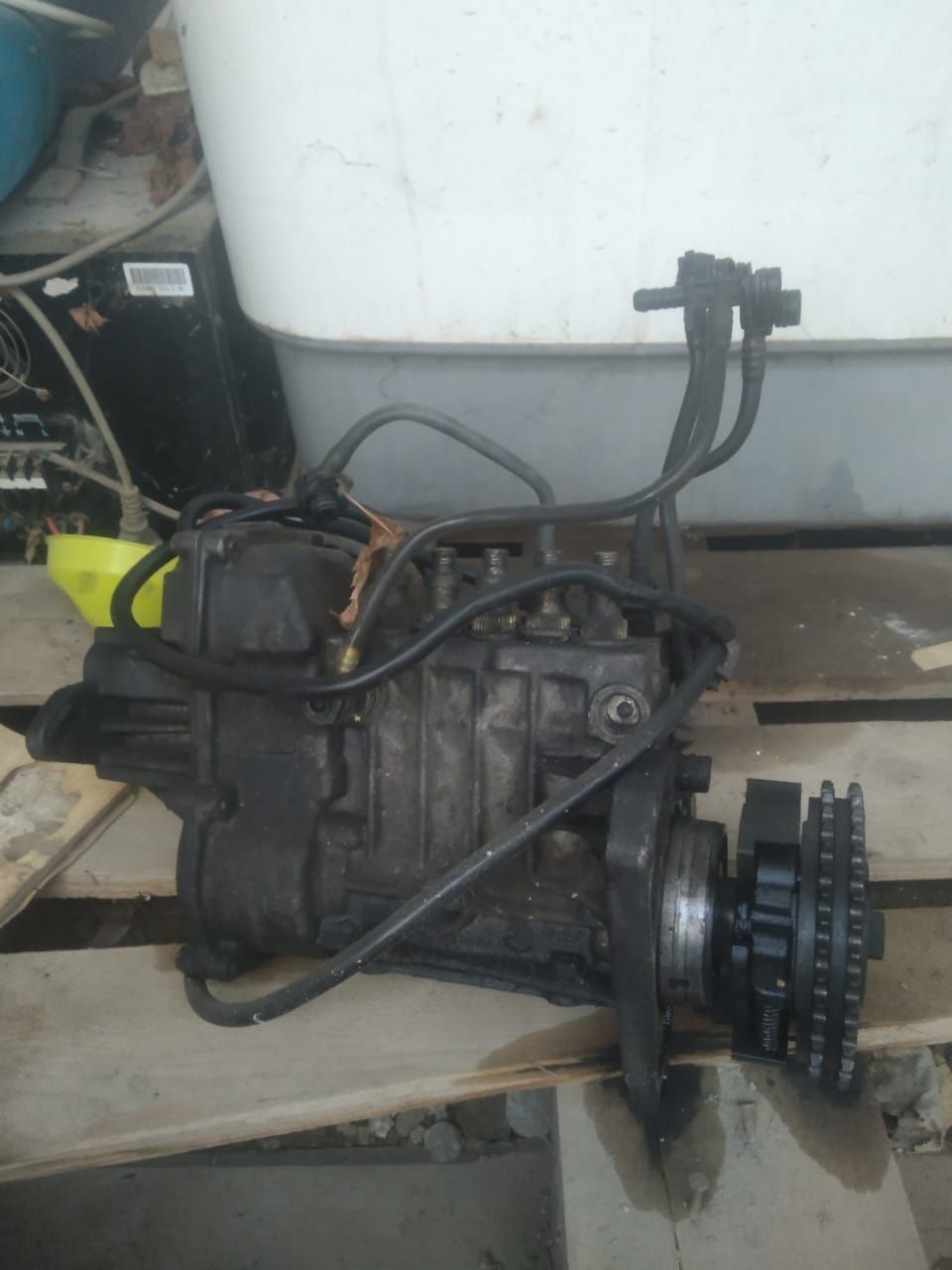 Тнвд Sprinter 605