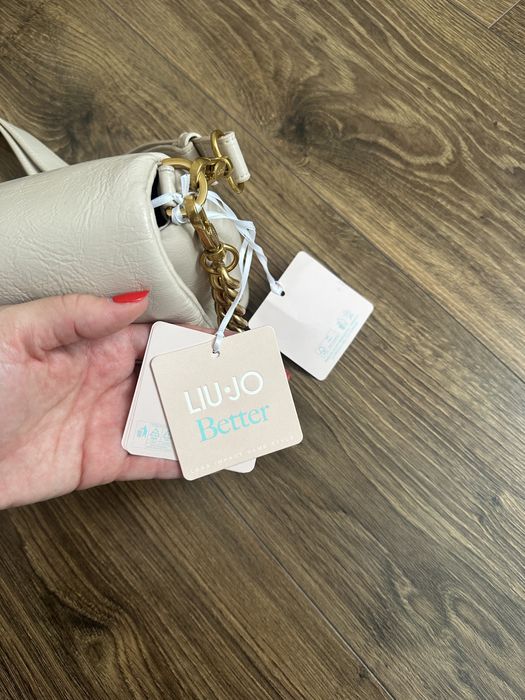 Чанта през рамо от марката Liu Jo