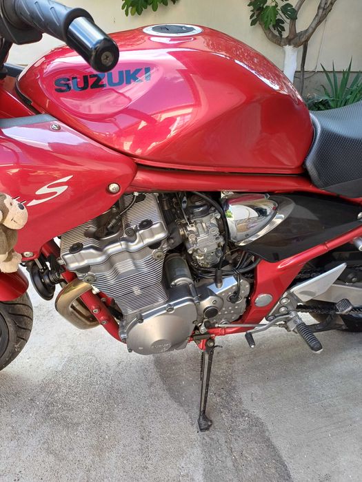 Vand moto Suzuki Bandit 600 cm3 , an 2001.