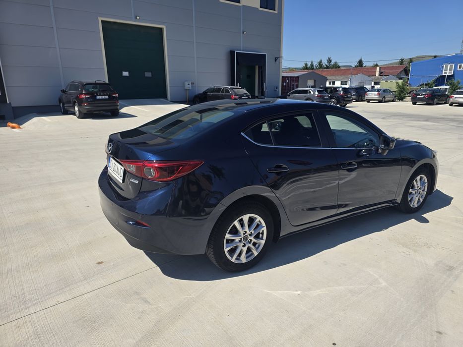 Vand mazda 3 an 2015