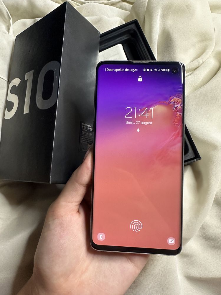 Samsung S10, 128GB + Casti Buds+