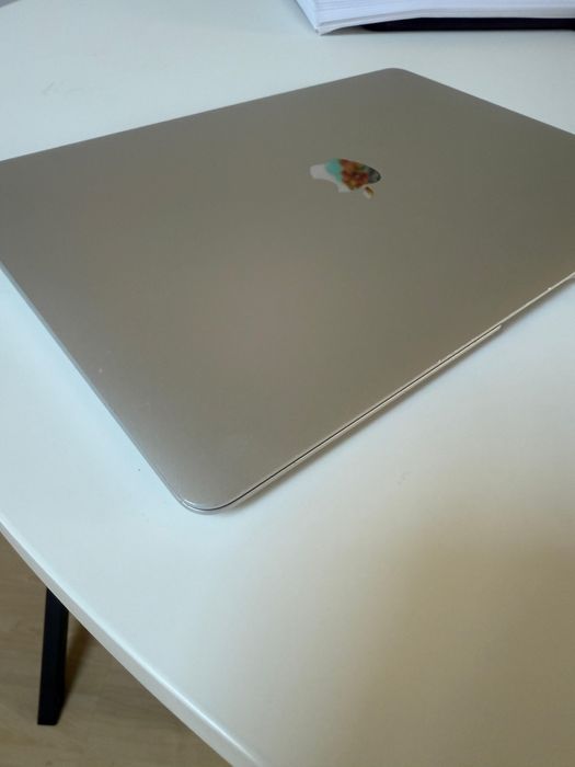 MacBook Air 13” (2019)