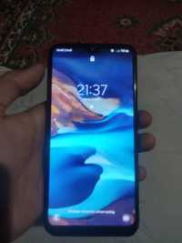 Samsung A10 telefoni