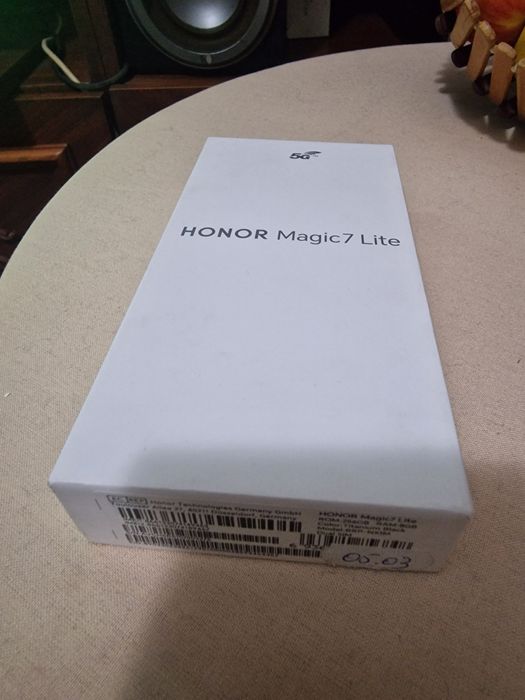 Honor magic 7 lite ca nou,256/8+8gb ram,garanție  2027