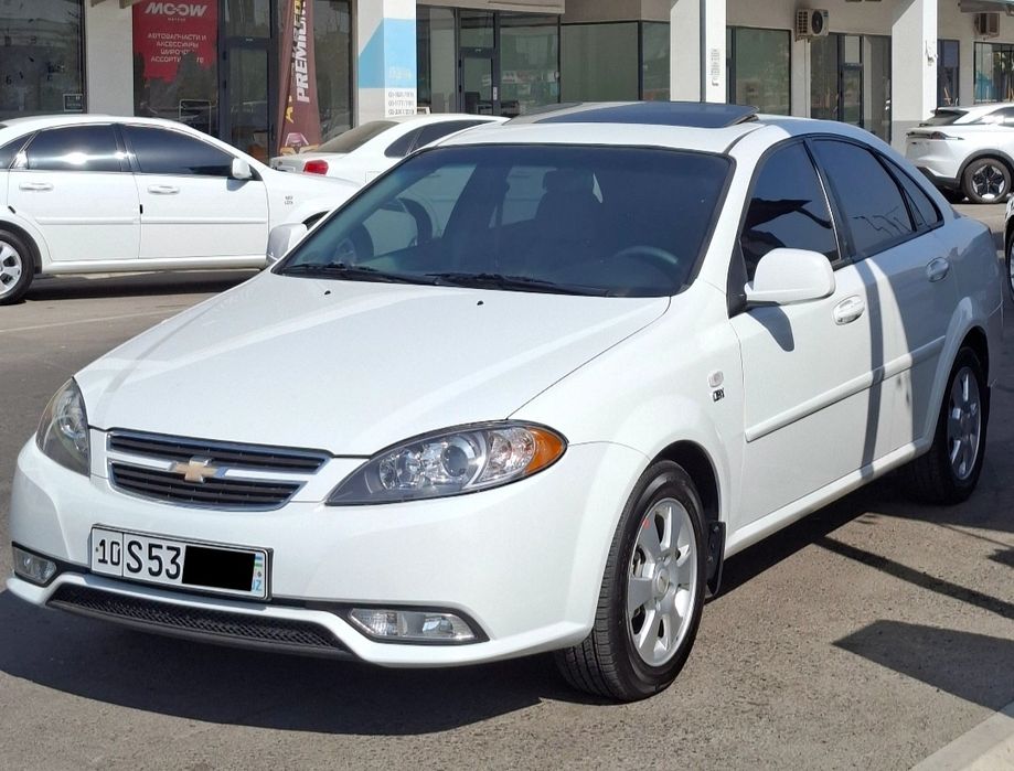 Gentra 3-Pozitsiya Avtomat Yili-2021 AvtoKredit MetanGazli Tayor