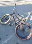 Bmx  in buna stare sau il dau pe o trotineta electrica