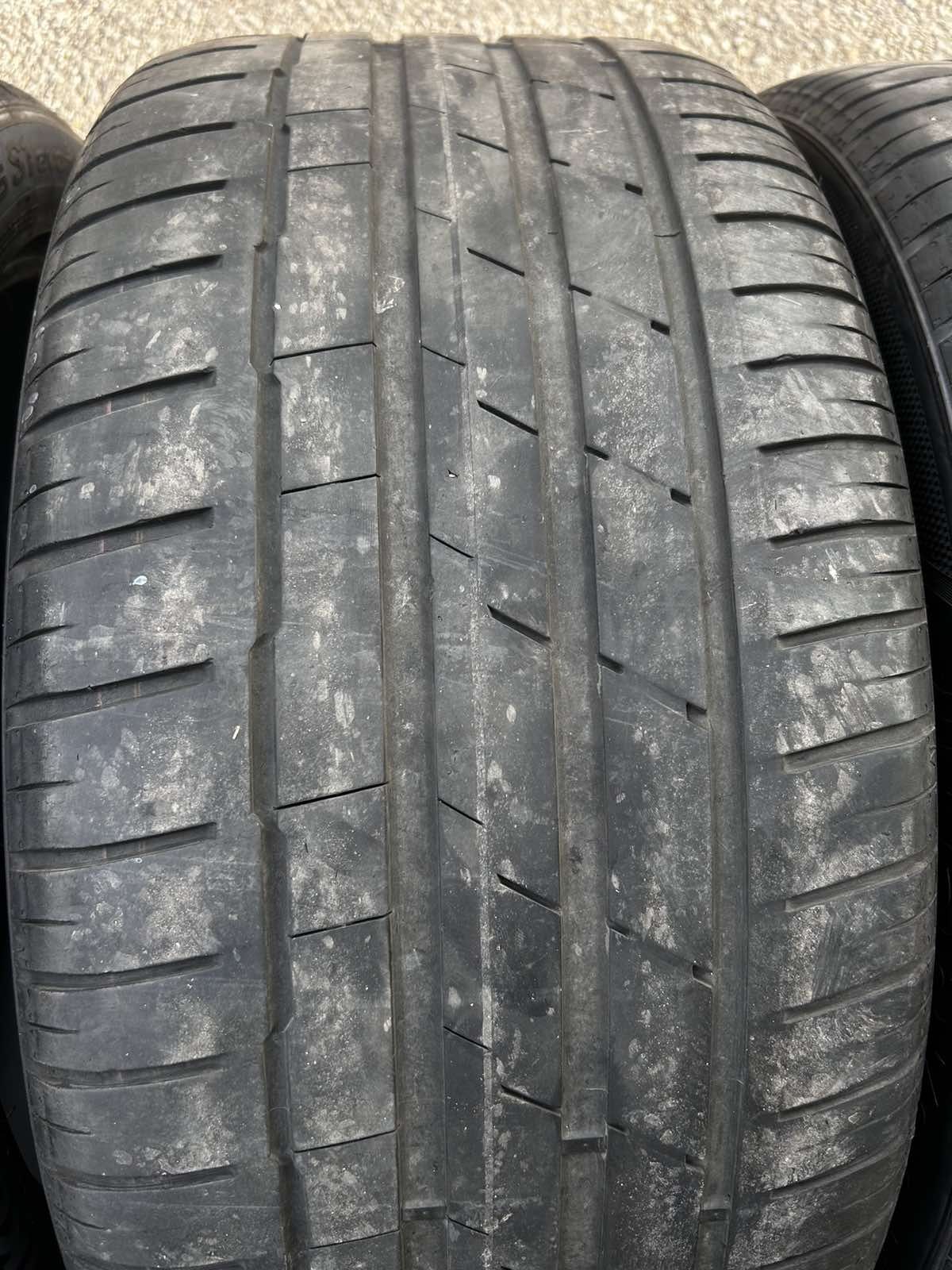 Hankook 285 40 21 Летни гуми