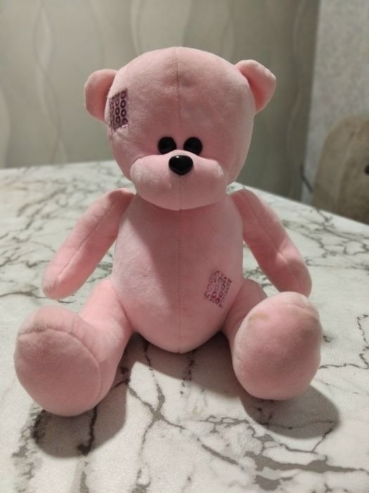 Маленький плюшевый мишка