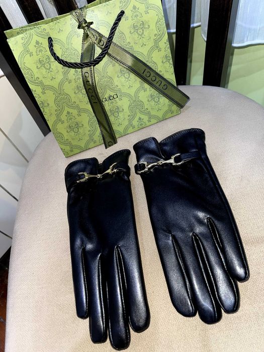 gucci гучи черни кожени зимни дамски ръкавици комплект зимен подарък