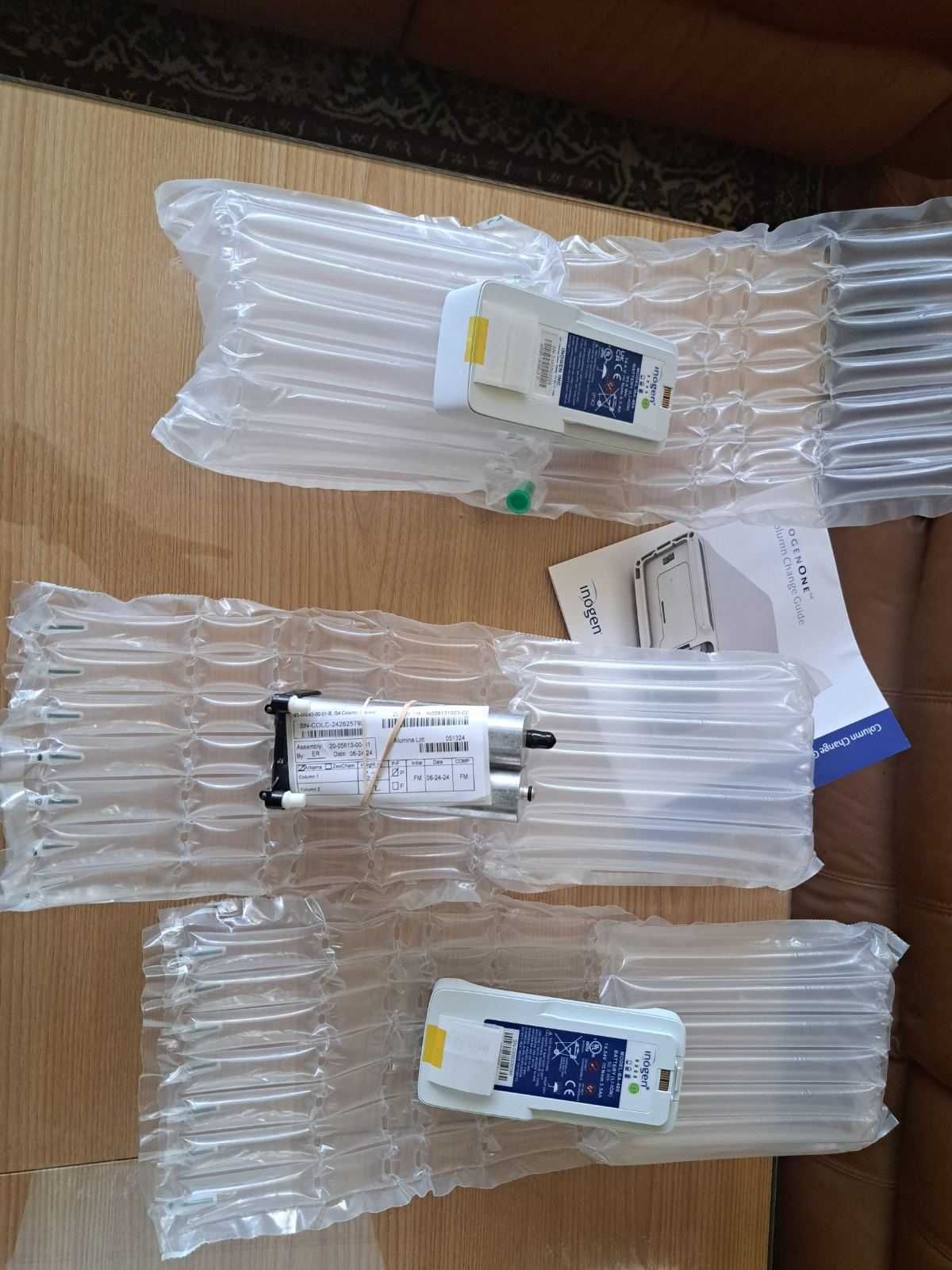 Мобилен кислороден концентратор Inogen G4 с 4 батерии и външно зарядно