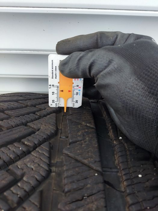 265 35 20 Зимни Michelin