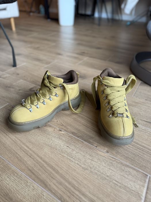 Мъжки обувки/боти Burberry