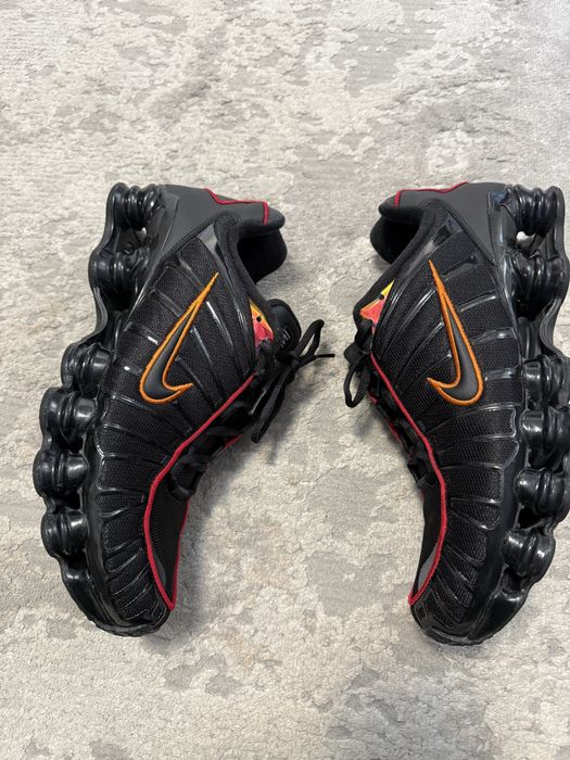 Nike Shox CV1644 - 001