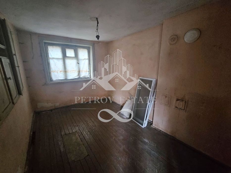 Къща в Пазарджик, област-гр.Велинград площ 155 цена 59000