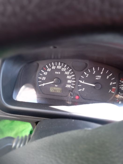 Vand autoturism Opel Agila perfect fuctional si itp la zi
