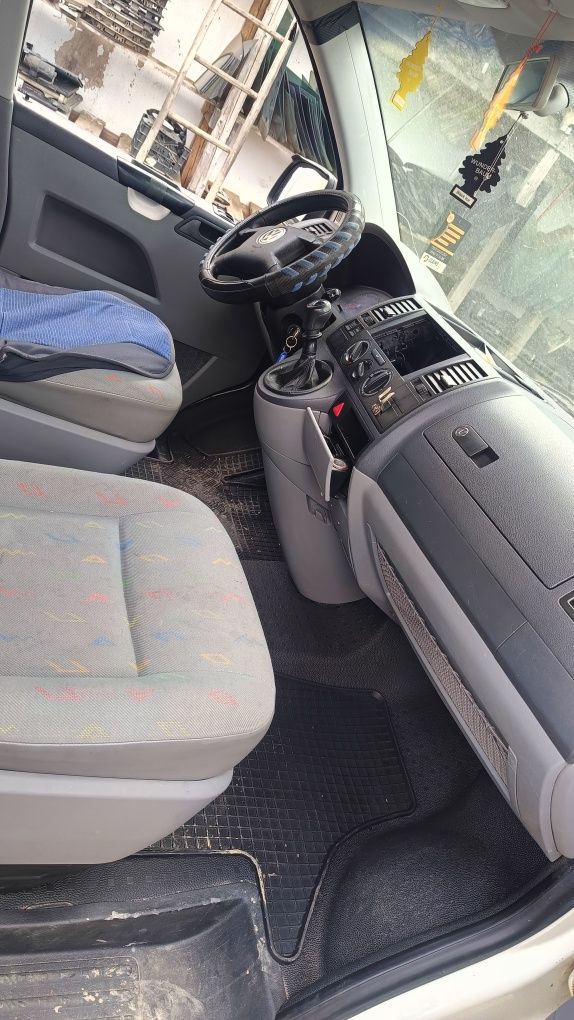 Piese motor cutie turbina scaune ușa bot jug  ecu egr vw t5 1.9tdi