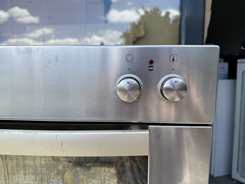 Фурна за вграждане с вентилатор Gorenje