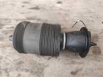 Perna aer stanga dreapta spate audi q7 4m q8 vw touareg porsche cayenn