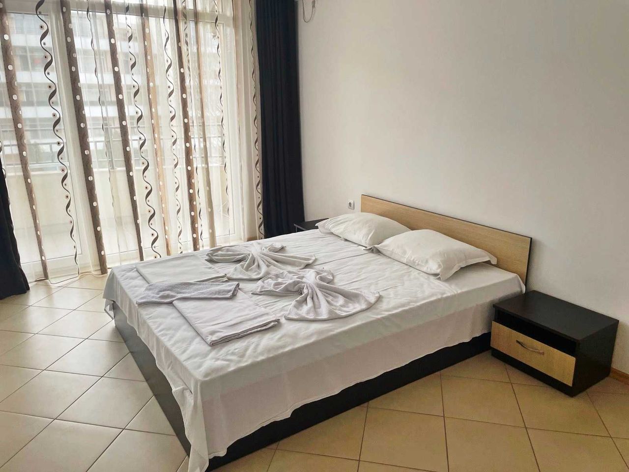 Продава се Двустаен апартамент в к.к. Слънчев бряг - 72 кв.м за 967 €/кв.м - Снимка #9