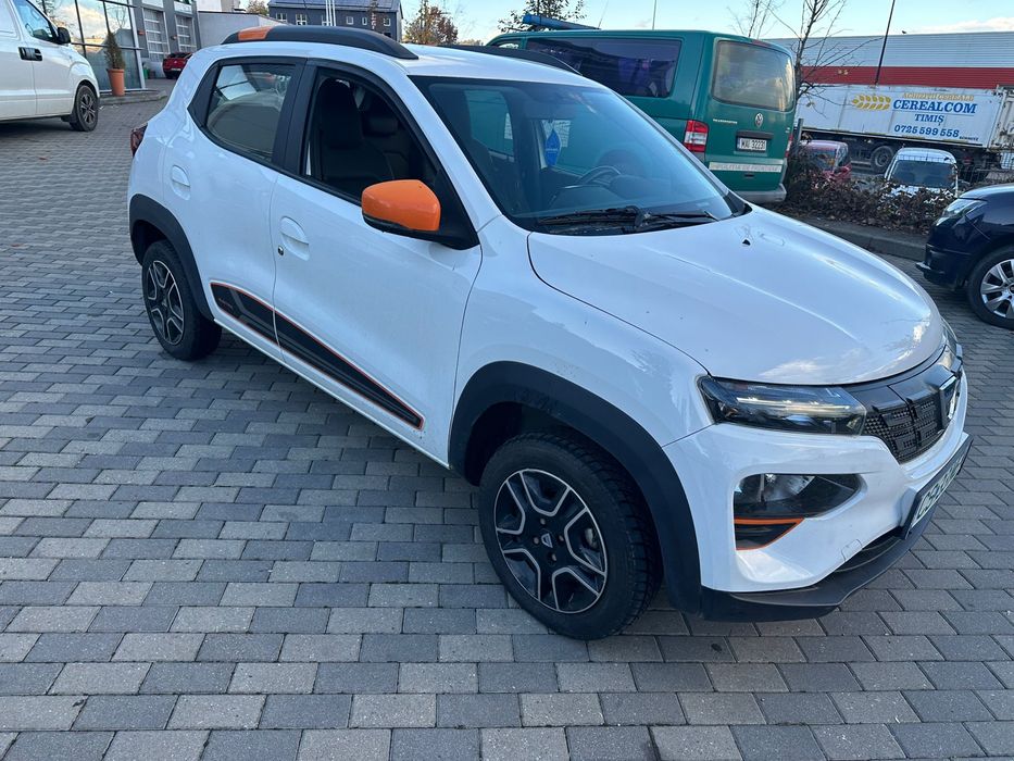 Vand Dacia Spring 2022 6990 euro tva deductibil