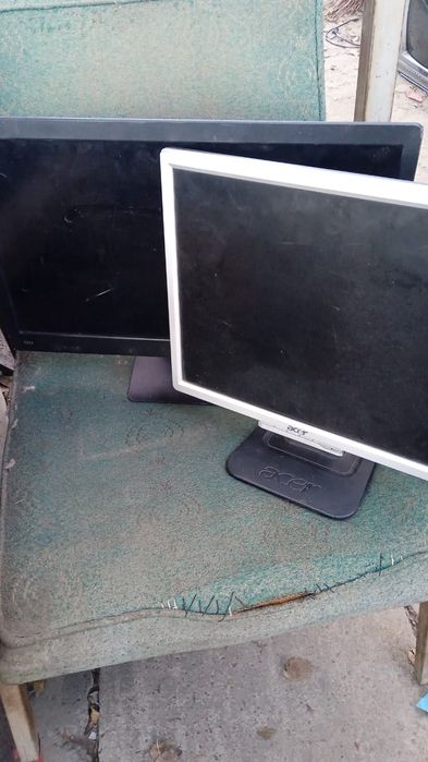 Маниторы продам бу