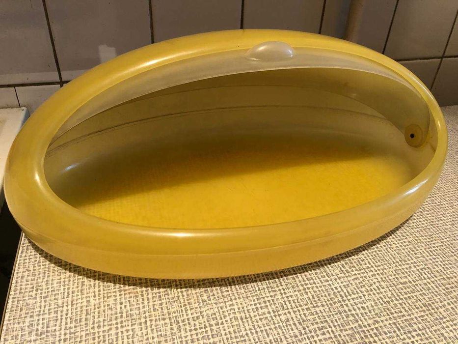 Яркая, как солнце хлебница на вашу кухню