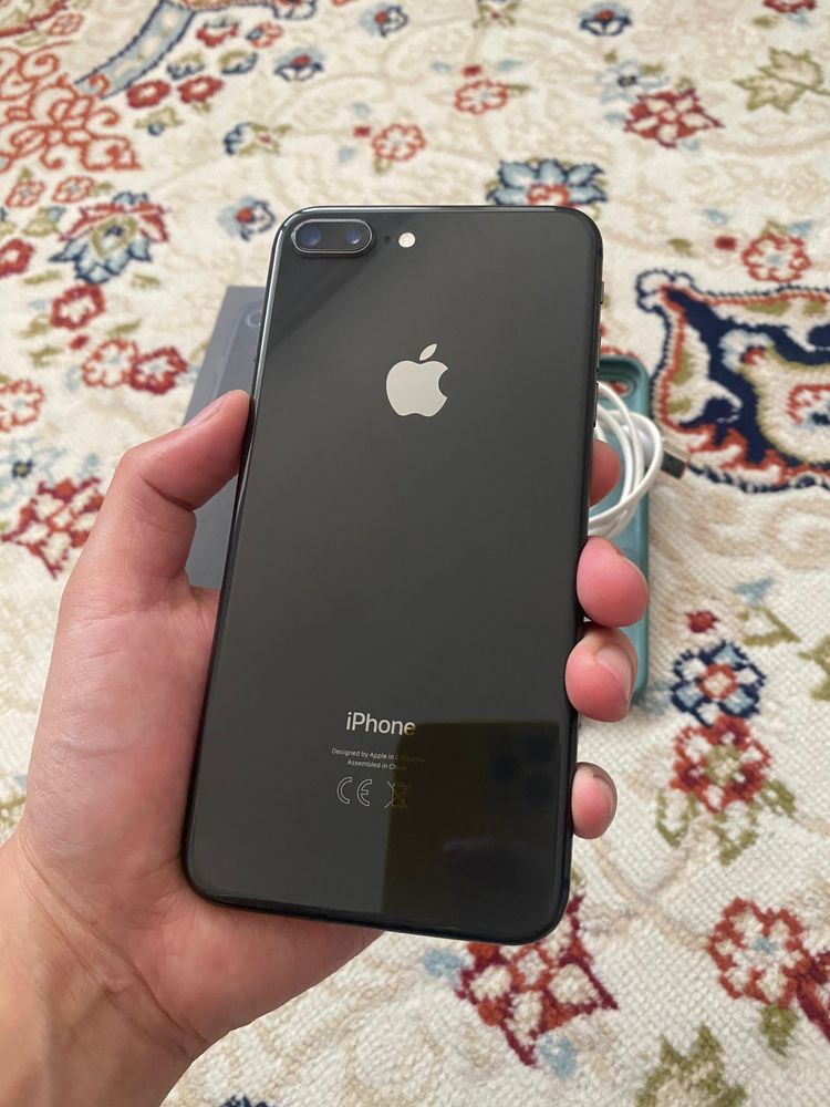 Iphone 8 plus в идеальном состоянии