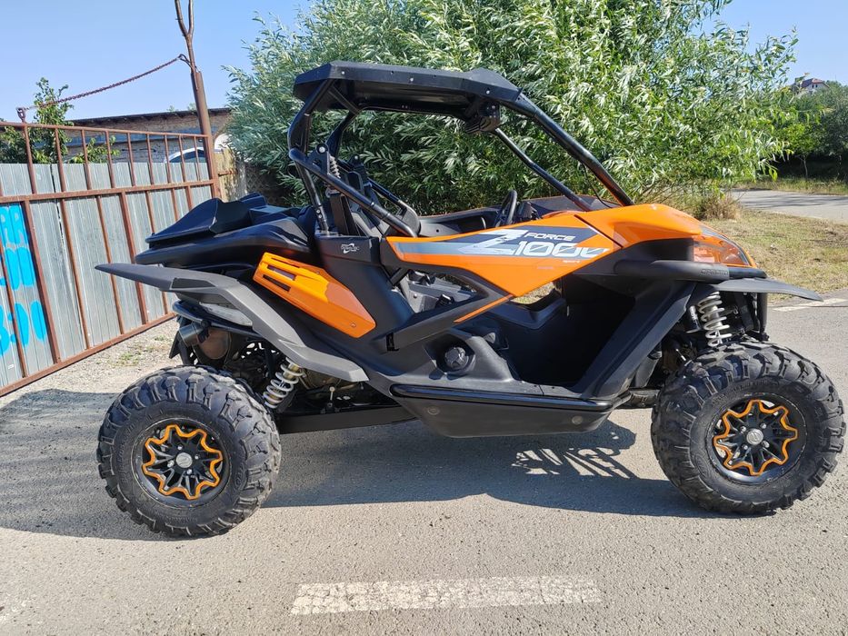 Vând Cf moto zforce 1000