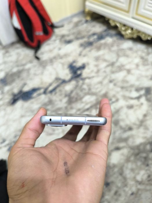 Xiaomi 12 x.         5g