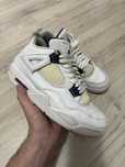 Jordan 4 Purple Metallic 44